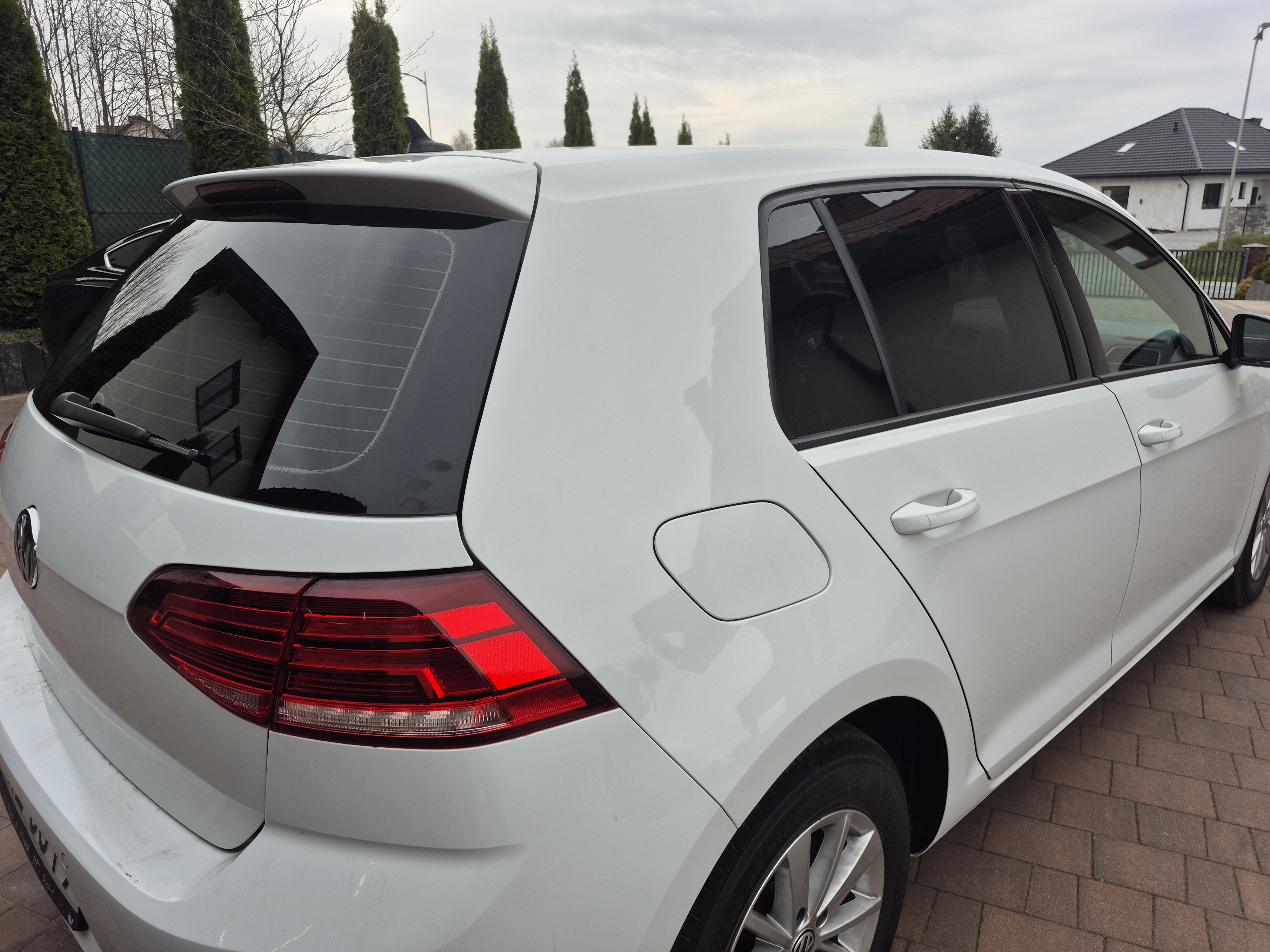 VW Golf 7 przyciemnianie szyb Górno Suchedniów